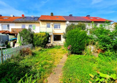 ***DEMNÄCHST IM ANGEBOT*** *LIVING NOW* im gemütlichen Reihenhaus und mit wundervollem Garten im idyllischen Affalterbach-Birkhau